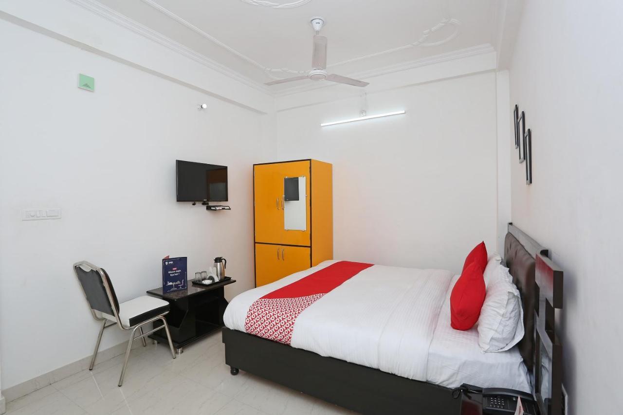 Oyo 11306 Ss Hotel Gorakhpur Dış mekan fotoğraf