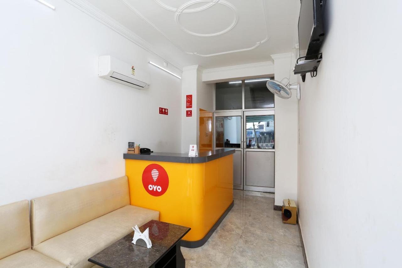 Oyo 11306 Ss Hotel Gorakhpur Dış mekan fotoğraf