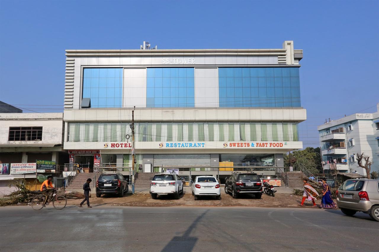 Oyo 11306 Ss Hotel Gorakhpur Dış mekan fotoğraf